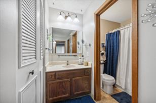 10511 Cedar Lake Rd, Minnetonka, MN 55305 - Photo 11