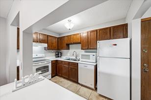 10511 Cedar Lake Rd, Minnetonka, MN 55305 - Photo 7