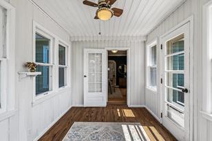 283 Hamline Ave S, Saint Paul, MN 55105 - Photo 23