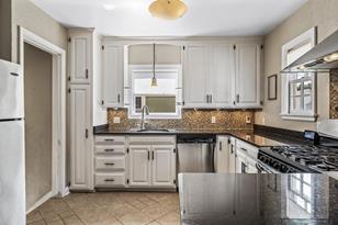 283 Hamline Ave S, Saint Paul, MN 55105 - Photo 15