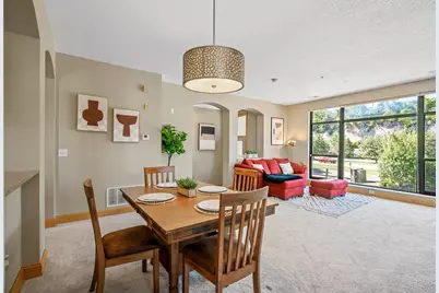 290 Spring Street, Saint Paul, MN 55102 - Photo 11