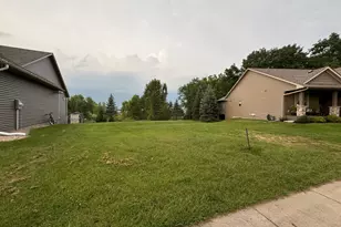 2620 Oaklawn Dr, Northfield, MN 55057 - Photo 1