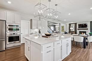 7472 Auburn Ln, Inver Grove Heights, MN 55077 - Photo 3