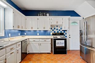 733 5th St E, Saint Paul, MN 55106 - Photo 15