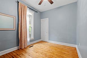 733 5th St E, Saint Paul, MN 55106 - Photo 9