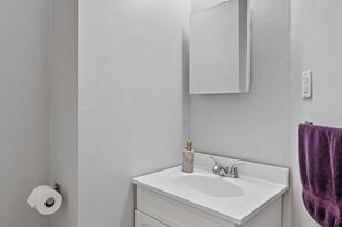 733 5th St E, Saint Paul, MN 55106 - Photo 17