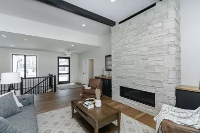 2665 Timber Oaks Road SW, Rochester, MN 55902 - Photo 9