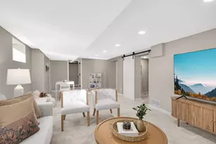 870 Lakeview Ave, Saint Paul, MN 55117 - Photo 25