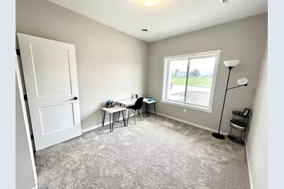 852 Bucknell Lane SE, Stewartville, MN 55976 - Photo 11