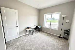 852 Bucknell Ln SE, Stewartville, MN 55976 - Photo 11