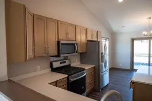 2218 Red Bird Ln, Fairmont, MN 56031 - Photo 7