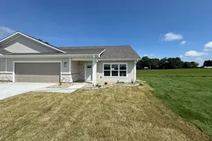 2224 Red Bird Ln, Fairmont, MN 56031 - Photo 1
