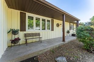 8142 137th Ct, Apple Valley, MN 55124 - Photo 3