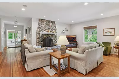 20390 Linwood Road, Deephaven, MN 55331 - Photo 5