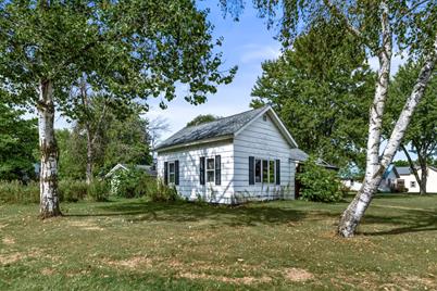 324 Cobban Street, Chippewa Falls, WI 54729 - Photo 1