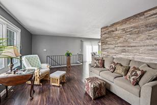 4976 Grenwich Trail N, Oakdale, MN 55128 - Photo 3
