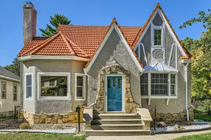 2850 Arthur Street NE, Minneapolis, MN 55418 - Photo 1