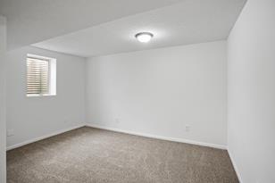 135 Sabra Ct, Apple Valley, MN 55124 - Photo 31