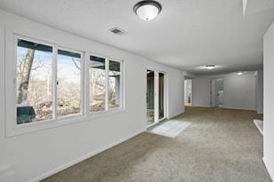 135 Sabra Ct, Apple Valley, MN 55124 - Photo 25