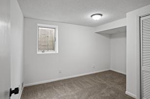135 Sabra Ct, Apple Valley, MN 55124 - Photo 29