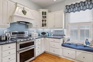 635 Grand Ave, Saint Paul, MN 55105 - Photo 15