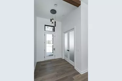 1547 Shannon Oaks Boulevard NE, Rochester, MN 55906 - Photo 3