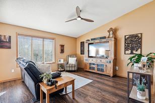 4913 132nd St N, Hugo, MN 55038 - Photo 5