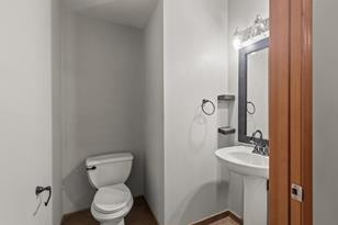 2565 Franklin Ave, Saint Paul, MN 55114 - Photo 15