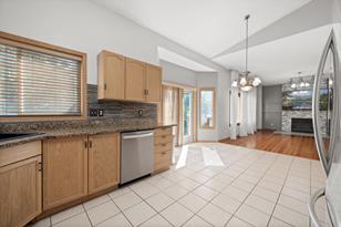 7735 Spring Lake Rd, Mounds View, MN 55112 - Photo 13
