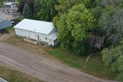 14 Railroad Avenue N, Blomkest, MN 56216 - Photo 3