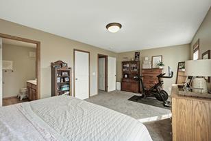 5179 Fairpoint Dr N, Hugo, MN 55038 - Photo 23