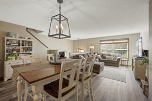 5179 Fairpoint Dr N, Hugo, MN 55038 - Photo 9