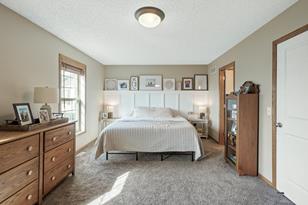 5179 Fairpoint Dr N, Hugo, MN 55038 - Photo 25