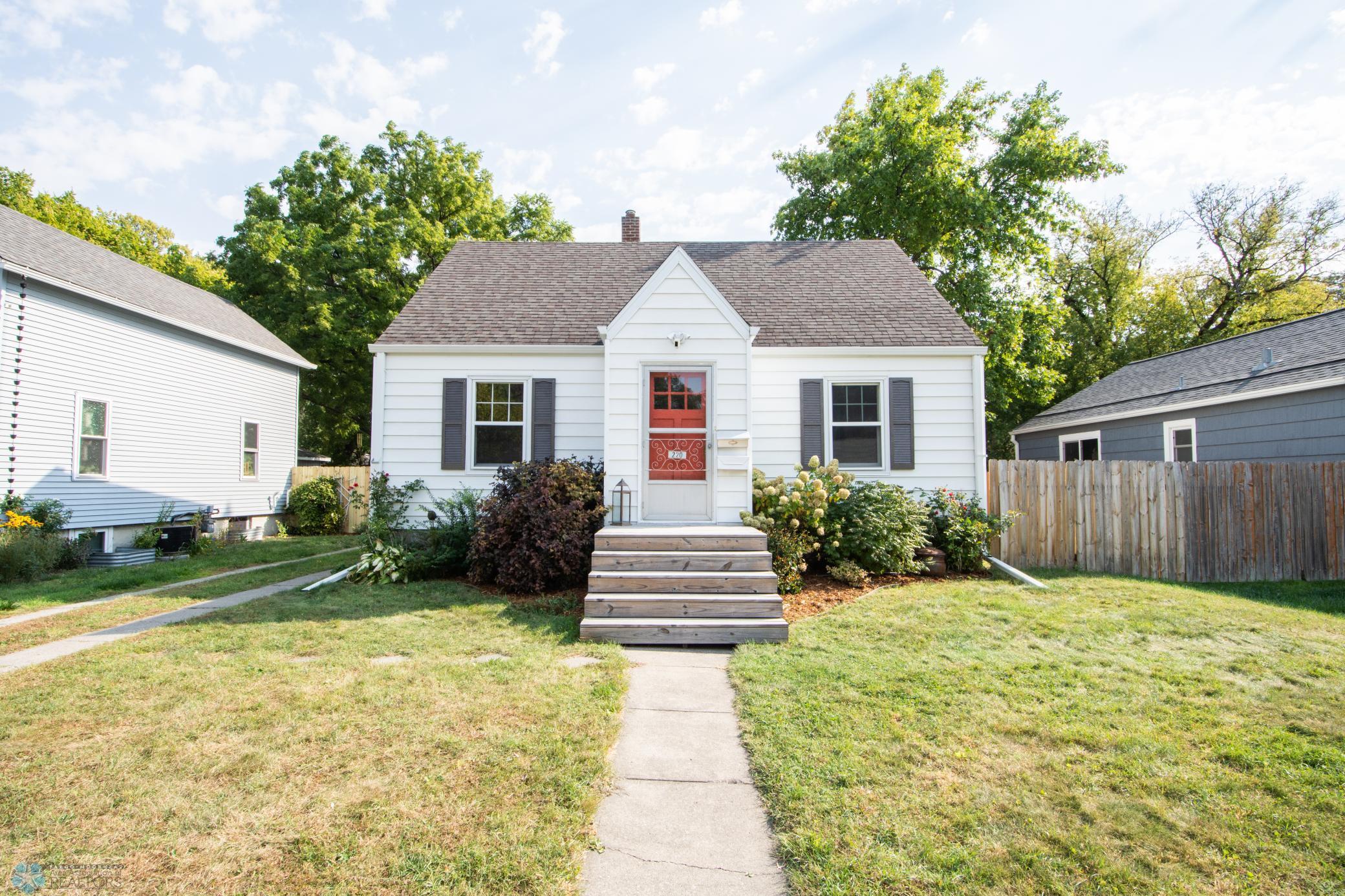 220 14th St S, Moorhead, MN 56560 MLS 6611073 Coldwell Banker