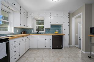 1523 10th Ave NE, Rochester, MN 55906 - Photo 5