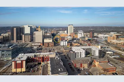 425 Broadway Avenue S, Rochester, MN 55904 - Photo 9