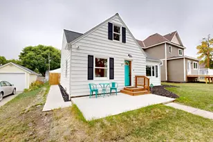 27 Division St N, Clara City, MN 56222 - Photo 5