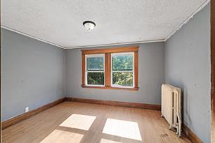 617 Rose Ave E, Saint Paul, MN 55130 - Photo 17