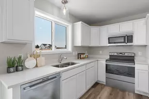 1179 Cubasue Ct., Shakopee, MN 55379 - Photo 9