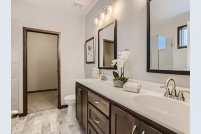 1988 Norma Way, Lino Lakes, MN 55038 - Photo 13