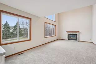 577 Eagle Ridge Rd, Woodbury, MN 55125 - Photo 17