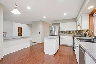 577 Eagle Ridge Road, Woodbury, MN 55125 - Photo 15