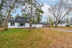 1326 Summit Ave, Saint Paul Park, MN 55071 - Photo 1