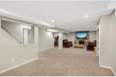 1507 Hoyt Avenue W, Falcon Heights, MN 55108 - Photo 9