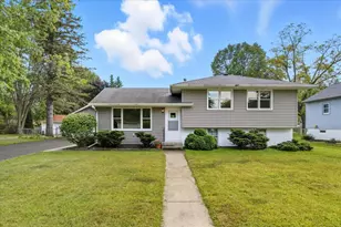 2253 County Road H, New Brighton, MN 55112 - Photo 1