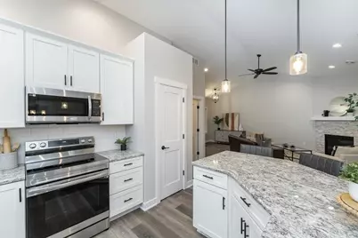 885 Picadilly Lane NW, Rochester, MN 55901 - Photo 11