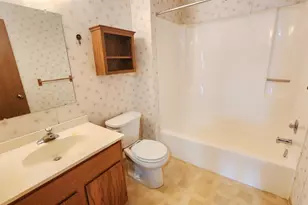 11160 Anderson Lakes Pkwy, Eden Prairie, MN 55344 - Photo 19