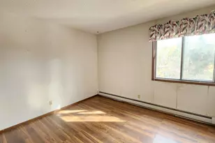 11160 Anderson Lakes Pkwy, Eden Prairie, MN 55344 - Photo 9