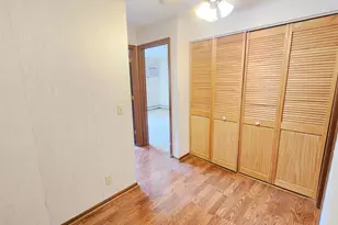 11160 Anderson Lakes Pkwy, Eden Prairie, MN 55344 - Photo 11