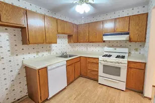 11160 Anderson Lakes Pkwy, Eden Prairie, MN 55344 - Photo 23